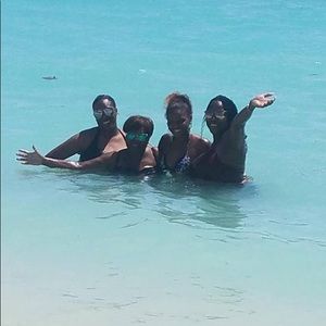 Meet your Posher, Brianna